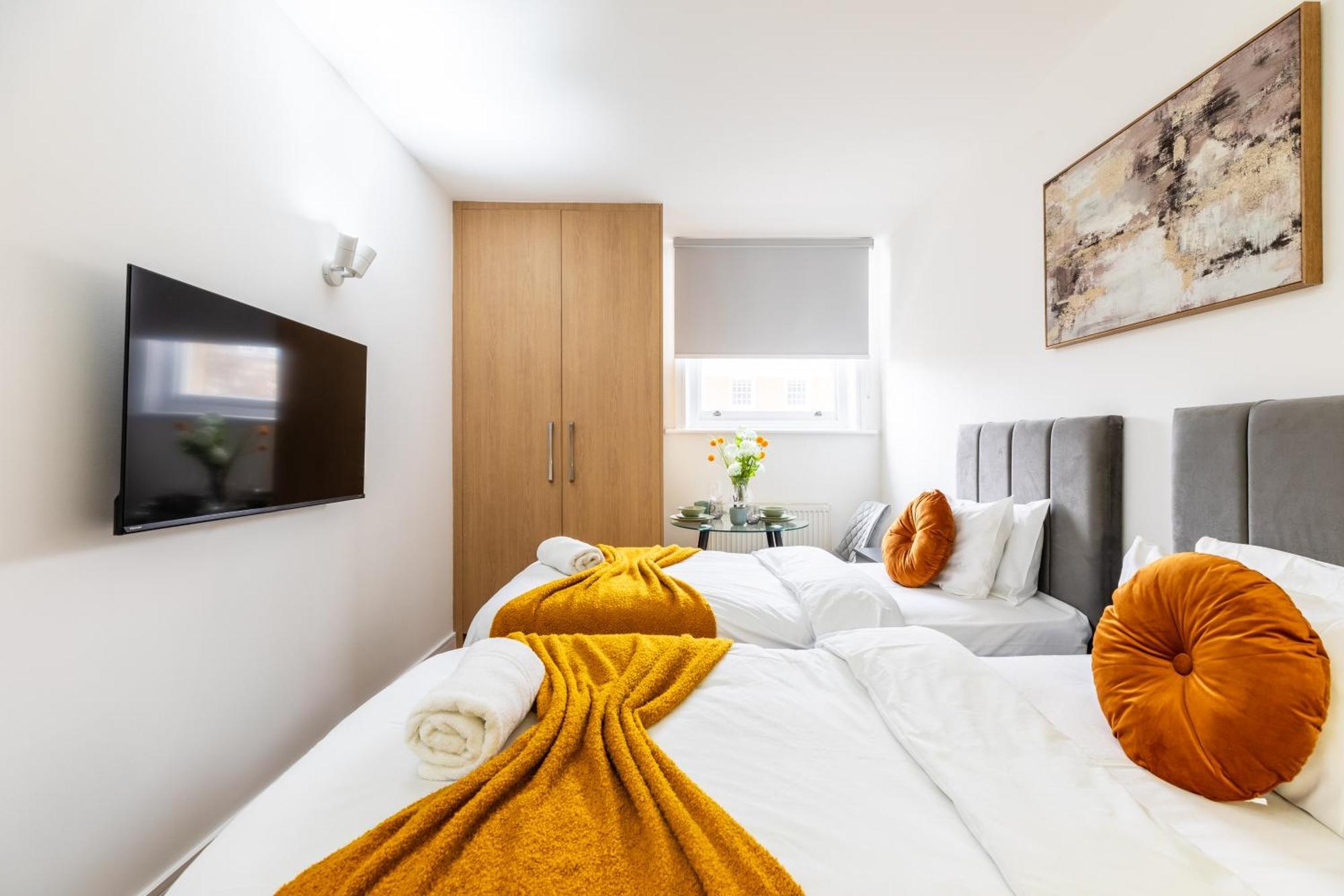Clarges- Hsk Suites Londen Buitenkant foto