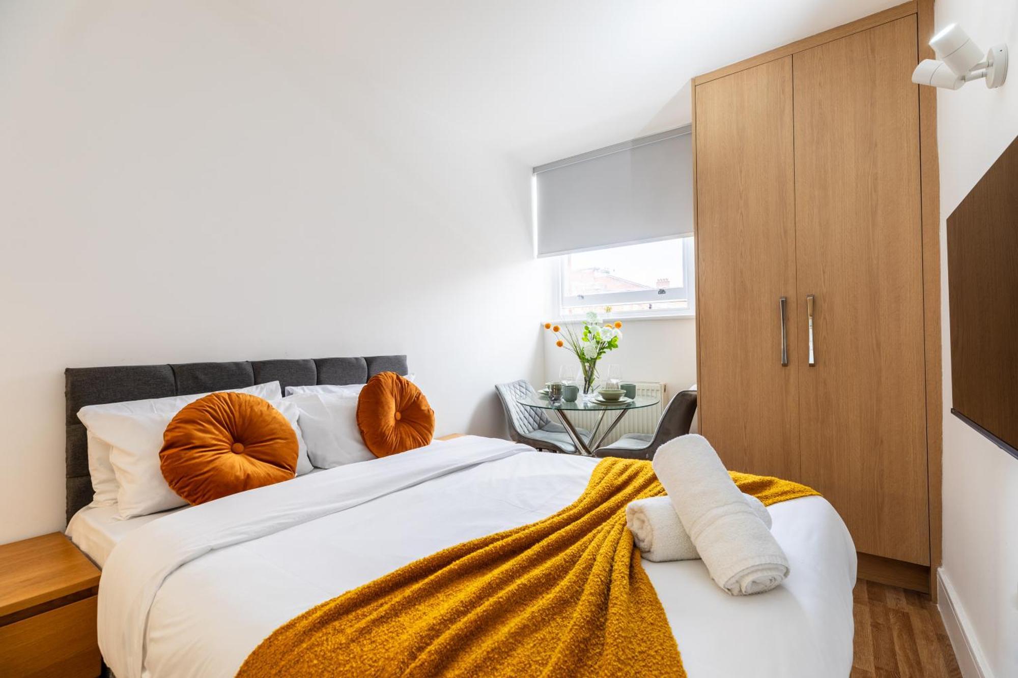 Clarges- Hsk Suites Londen Buitenkant foto