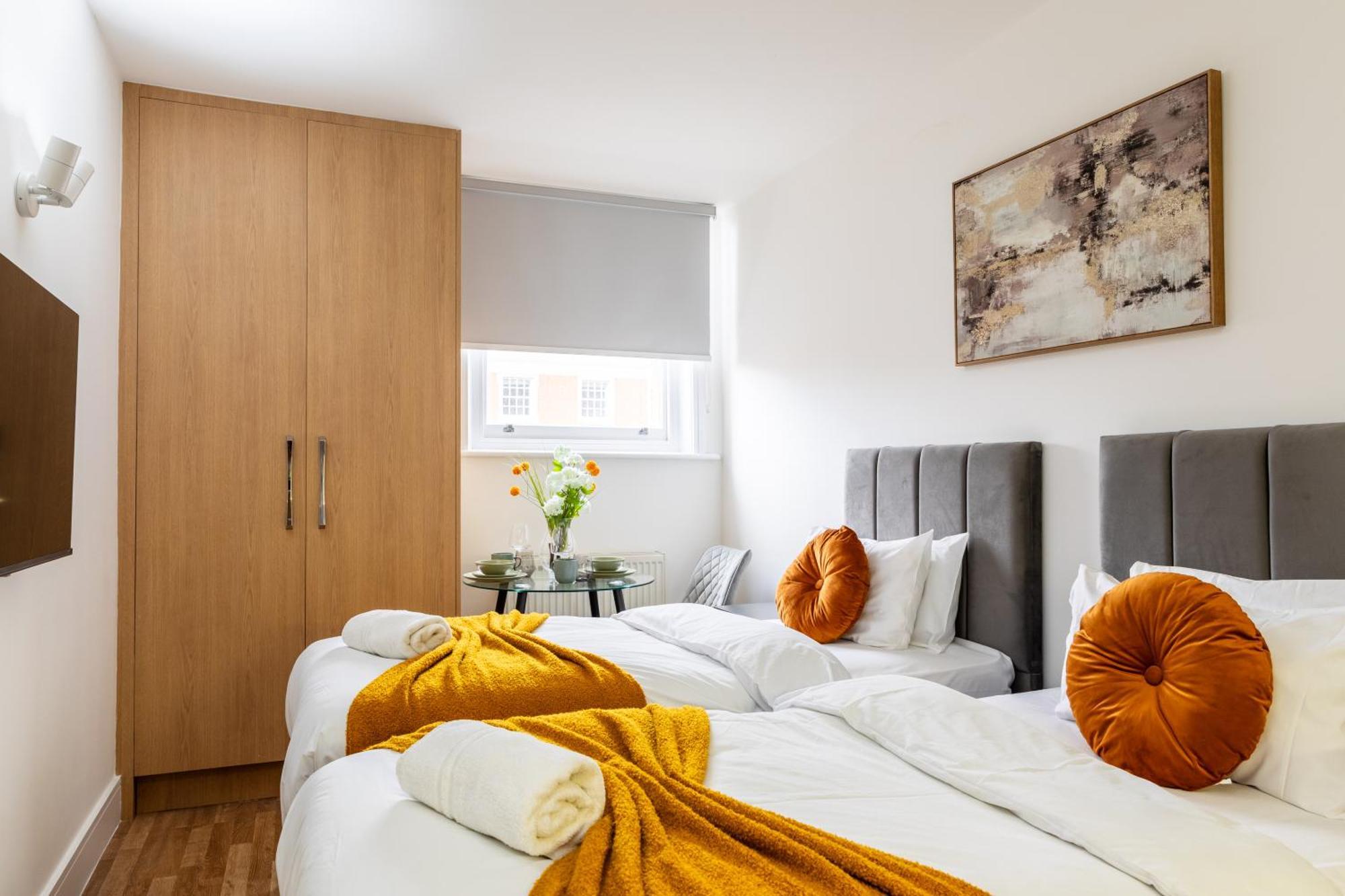 Clarges- Hsk Suites Londen Buitenkant foto