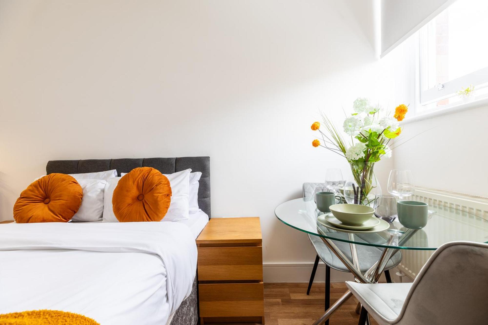 Clarges- Hsk Suites Londen Buitenkant foto