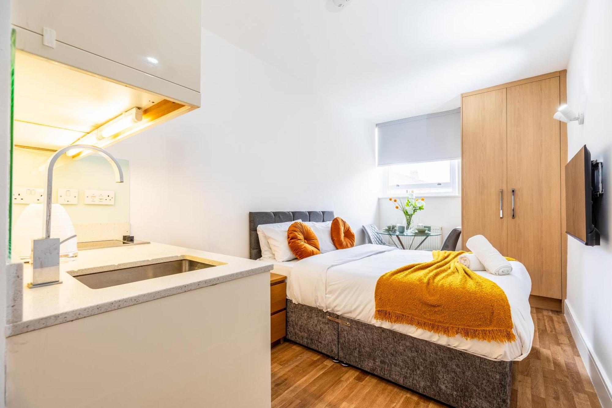 Clarges- Hsk Suites Londen Buitenkant foto